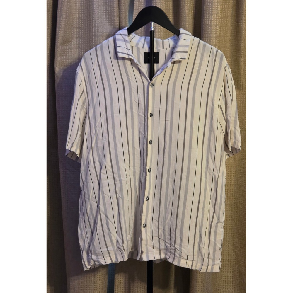 PacSun Short Sleeve Striped Button Up Shirt Mens Size Large White